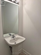 82 Marina Village Dr in Georgian Bay, ON - Building Photo - Building Photo