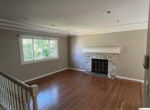 7201 S 148th St in Omaha, NE - Building Photo - Building Photo