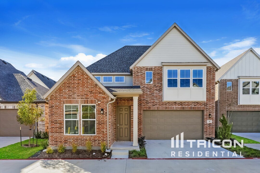 309 Northall Ct in Saginaw, TX - Building Photo