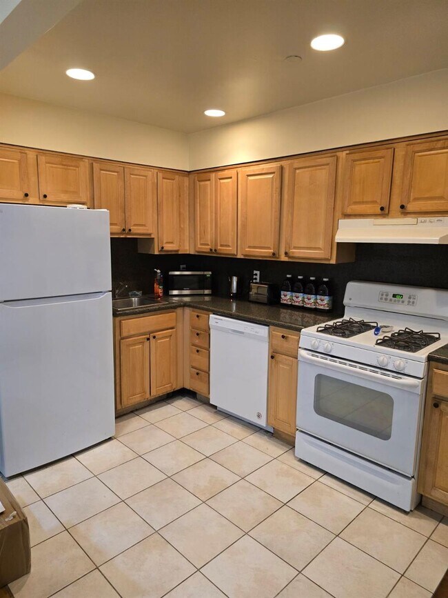 83-71 116th St in New York, NY - Building Photo - Building Photo