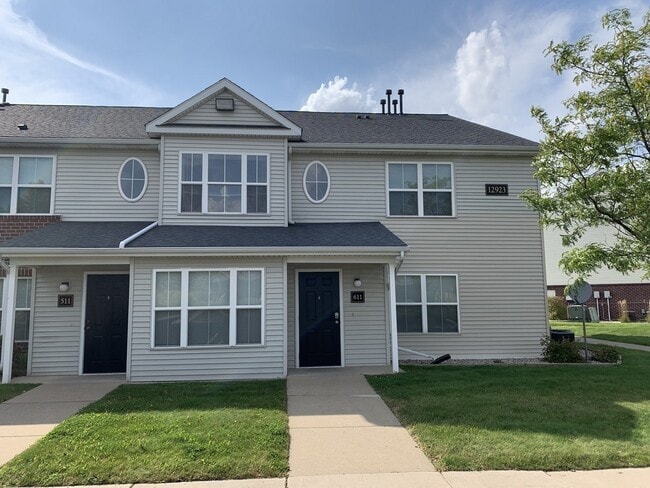 property at 12923 Townsend Dr