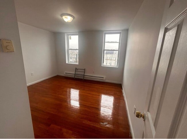 2703 Central Ave in Union City, NJ - Building Photo - Building Photo