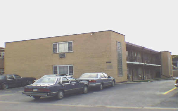 1942 N 17th Ave in Melrose Park, IL - Building Photo - Building Photo