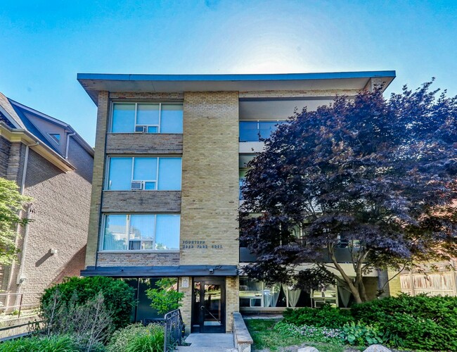 14 Deer Park