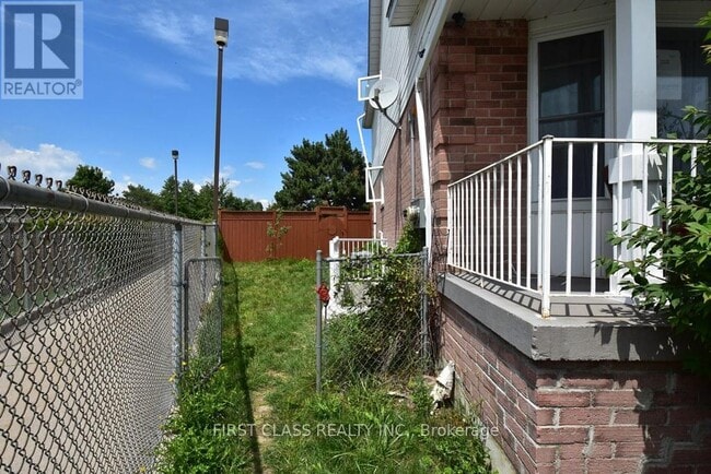 41 Coomer Crescent in Ajax, ON - Building Photo - Building Photo