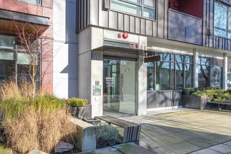 Ravello in Redmond, WA - Foto de edificio - Building Photo
