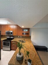 4720 NW 102nd Ave in Doral, FL - Building Photo - Building Photo