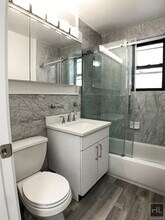 5 AVENUE in New York, NY - Building Photo - Building Photo