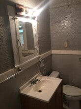 404 Birr St, Unit Apt 1 in Rochester, NY - Building Photo - Building Photo