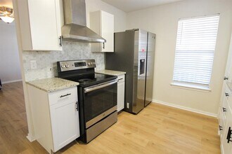 6907 Stonleigh Pl in Austin, TX - Building Photo - Building Photo