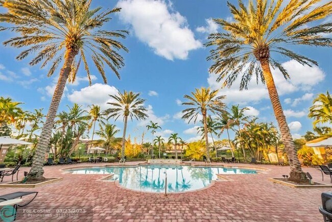 3738 NW Mediterranean Ln in Jensen Beach, FL - Building Photo - Building Photo