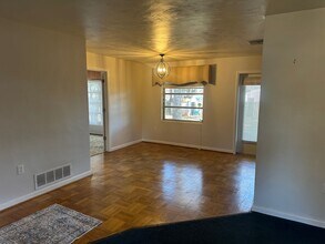 1410 Spartan Ave in Leesburg, FL - Building Photo - Building Photo