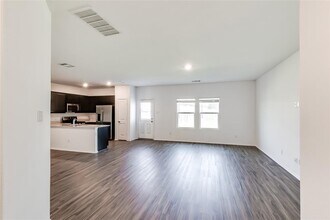 415 Geode Glen in Maxwell, TX - Building Photo - Building Photo