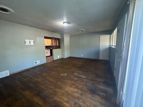 10524 Durness Dr in St. Louis, MO - Building Photo - Building Photo