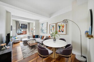 88 Greenwich St in New York, NY - Building Photo - Building Photo