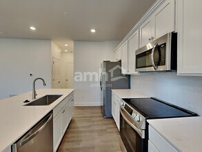 1343 Pk Pl S in Reynoldsburg, OH - Building Photo - Building Photo