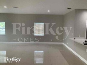 2835 NW 14th St in Fort Lauderdale, FL - Building Photo - Building Photo