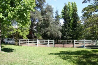 6840 Oak Ave in Folsom, CA - Building Photo - Building Photo