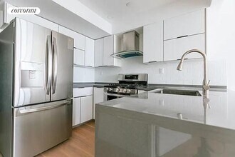 4001 New Utrecht Ave in Brooklyn, NY - Building Photo - Building Photo