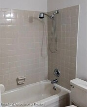 101 Voss Ct in Sebring, FL - Building Photo - Building Photo