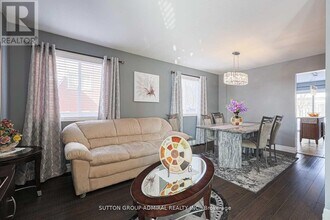 242 Mapleton Ave in Barrie, ON - Building Photo - Building Photo