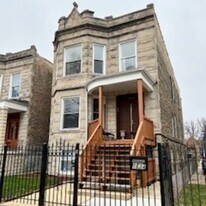 1634 N Central Park Ave in Chicago, IL - Building Photo