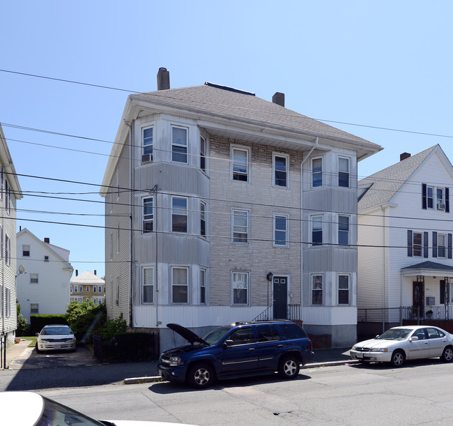 126 Nash Rd in New Bedford, MA - Building Photo - Building Photo