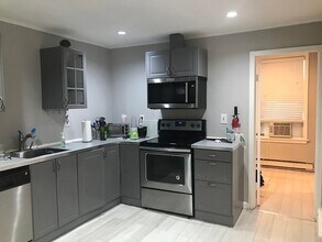 133 Havre St, Unit 1 in Boston, MA - Building Photo - Building Photo