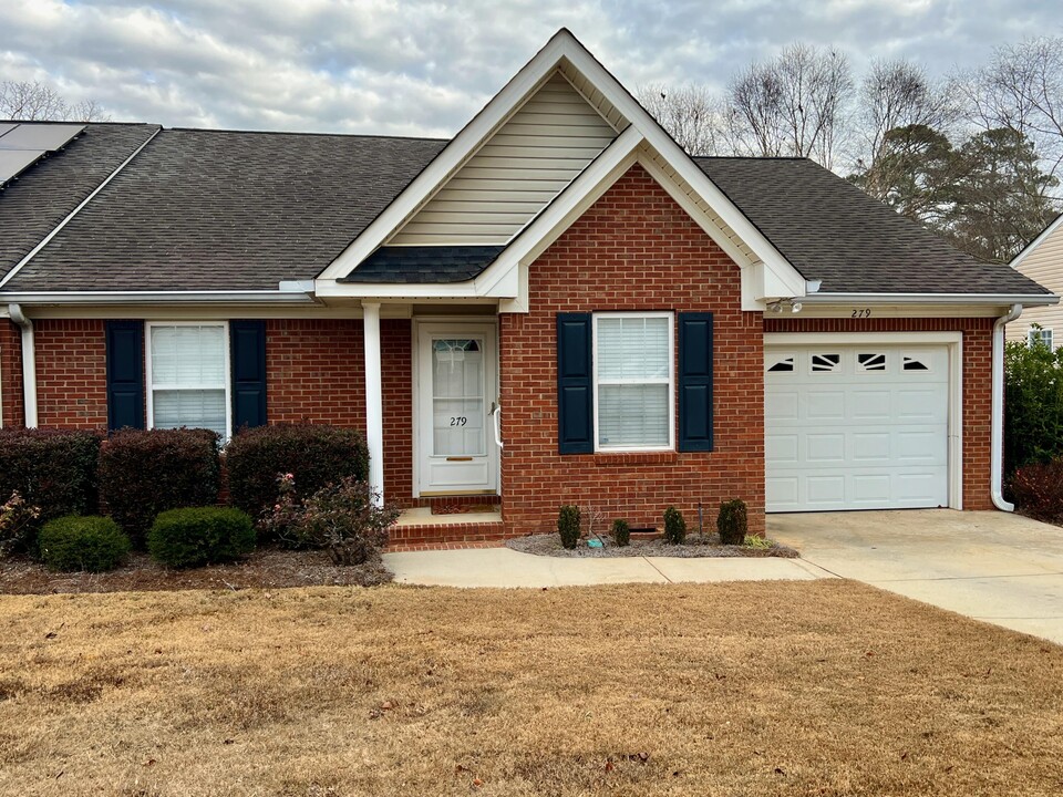 279 Southbank Dr in Aiken, SC - Building Photo