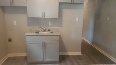 760 Richmond Ave-Unit -3 in Memphis, TN - Building Photo - Building Photo