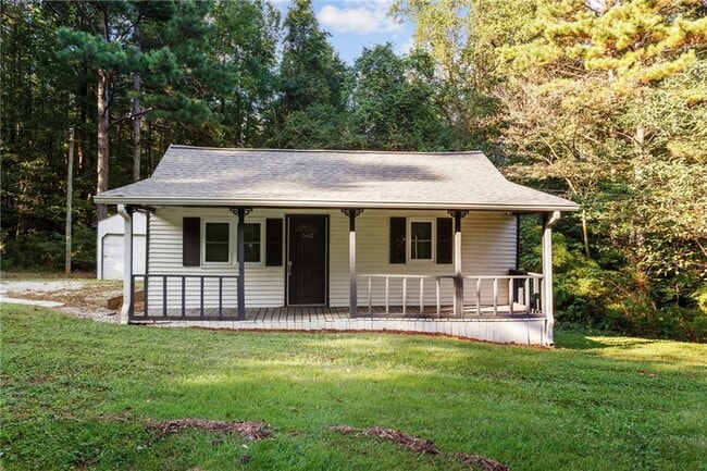 property at 562 Patillo Rd