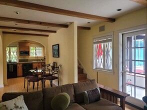 1287 Coast Village Cir in Santa Barbara, CA - Building Photo - Building Photo