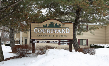 Courtyard Apartments in Beaver Dam, WI - Building Photo - Building Photo