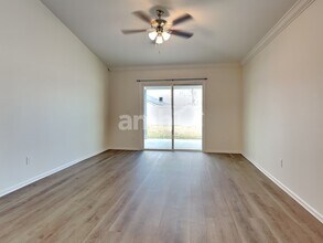 636 Glendale Ln in Orange Park, FL - Foto de edificio - Building Photo