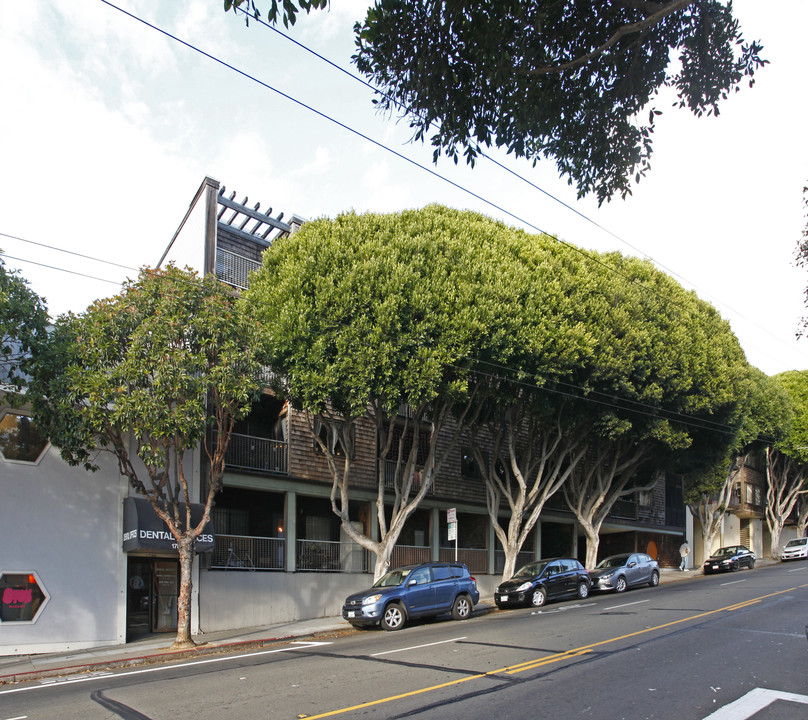 Namiki Apartments in San Francisco, CA - Building Photo