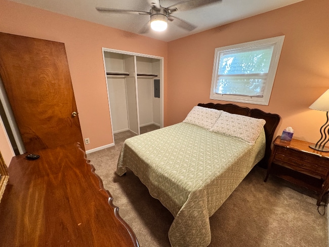 1014 Denway Dr in Kalamazoo, MI - Building Photo - Building Photo