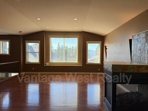 1495 Kloppenburg Rd in Kelowna, BC - Building Photo - Building Photo