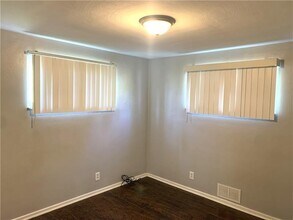 3768 W 5th Ave in Beaver Falls, PA - Building Photo - Building Photo