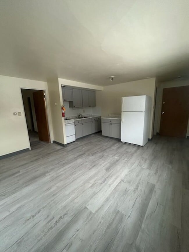 property at 2171 E College Ave