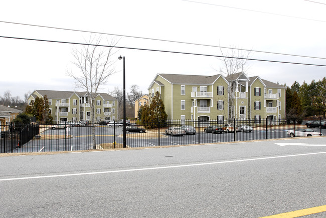 University Pointe in Macon, GA - Building Photo - Building Photo