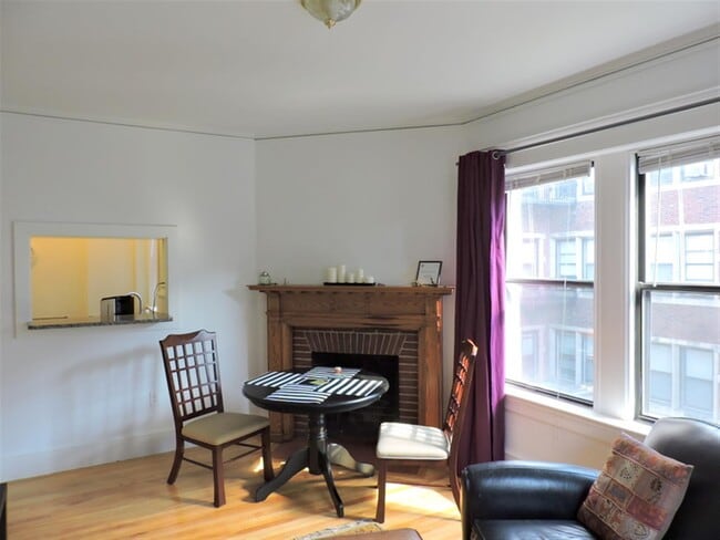 84 Prescott St, Unit 3