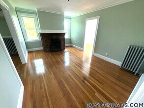 747 Boylston St in Newton, MA - Building Photo - Building Photo