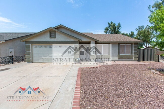 property at 2334 E Longhorn Pl