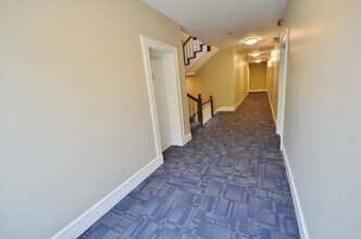 33 Brookline St, Unit 14T in Cambridge, MA - Foto de edificio - Building Photo