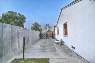 1413 W Terrace Ave in Fresno, CA - Building Photo - Building Photo