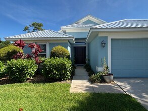 4210 Aria Dr in Melbourne, FL - Building Photo - Building Photo