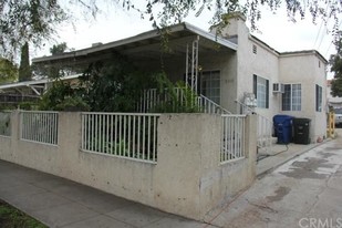 4413 La Clede Ave Apartments