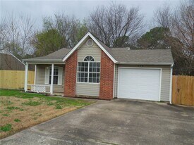 2937 N Fiesta Dr in Fayetteville, AR - Building Photo