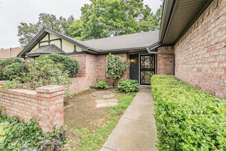1010 Purdue Dr in Arlington, TX - Building Photo - Building Photo