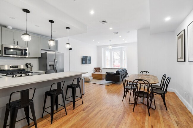 355 Tompkins Ave in Brooklyn, NY - Building Photo - Building Photo